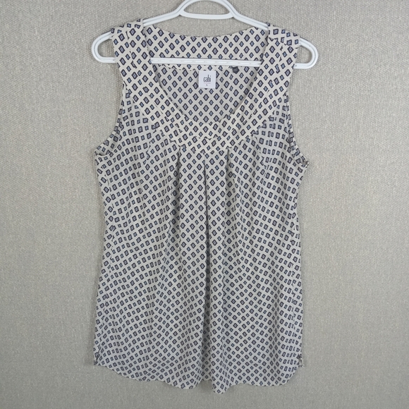 Cabi Top Women Large Cleo Black Cream Diamond Print Sleeveless Scoop Neck Blouse - Picture 1 of 8